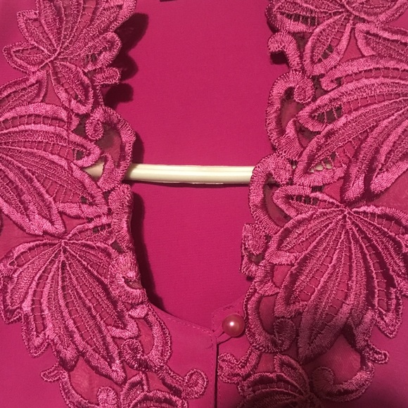 Top - Picture 2 of 5